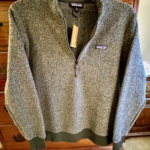 Patagonia Women's Gray 1/4 Zip